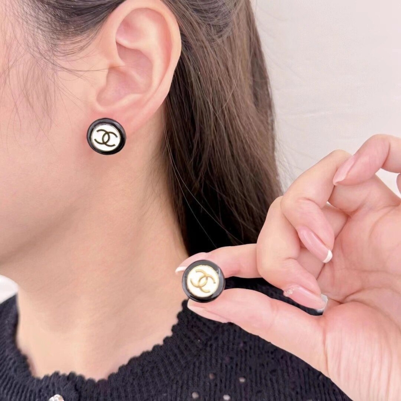 Ch**el earrings